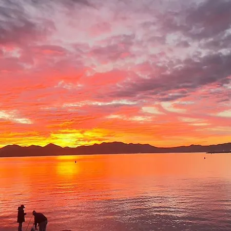 Cannes. Croaset Plage Cannes