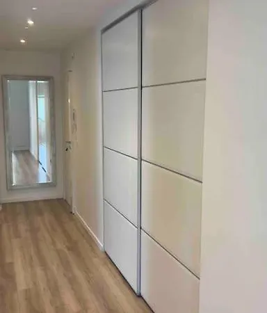 Cannes. Croaset Plage Apartment